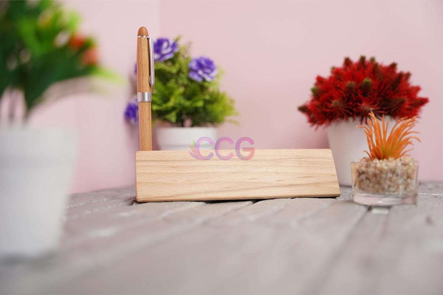 Craft Closet & Gifts - Wooden Stylish Triangle Shape Pencil/Pen Box with Single Stand Holder - Personalized Study/Work Table Desk Supplies Accessory for IAS, Advocate, Office & Corporate Gifts
