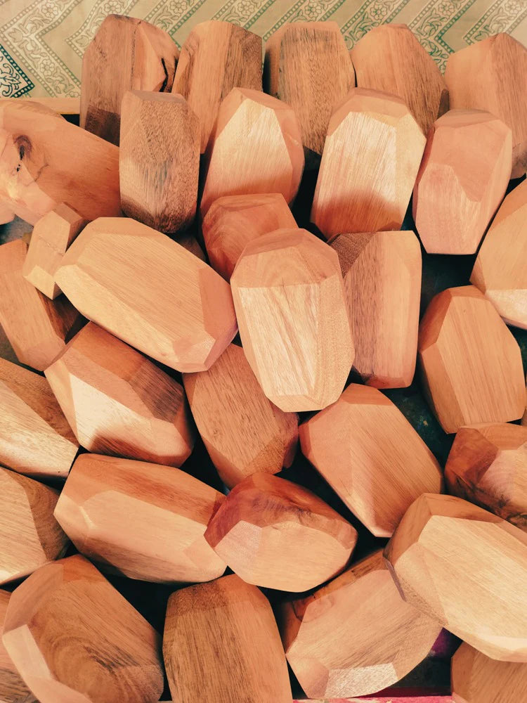 Playminds Zen Balancing Blocks set of 10 unique piece (1 large, 7 medium, 2 small) | Wooden Balancing Blocks | Wooden Zen Blocks