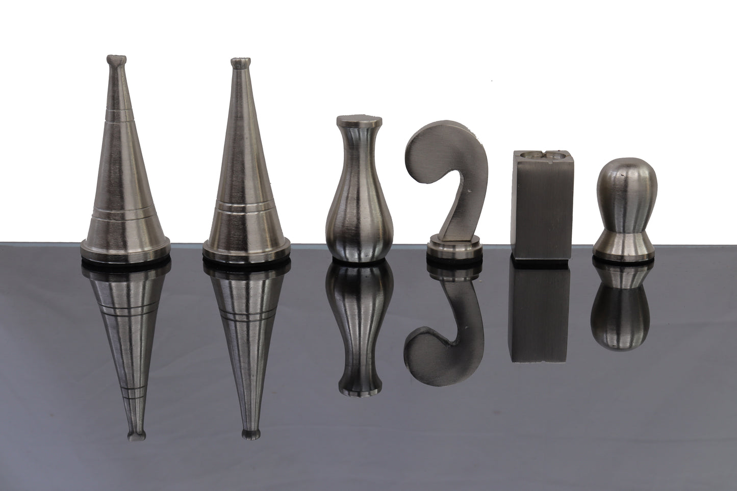 playminds 21-Inch Luxury Roman Empire Minimalist Metal Chess Set | Artisan Rosewood & Maple
