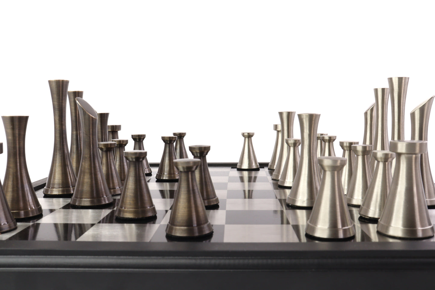playminds 21-Inch Large Luxury Metal Chess Set – Polished Brass & Silver Staunton"