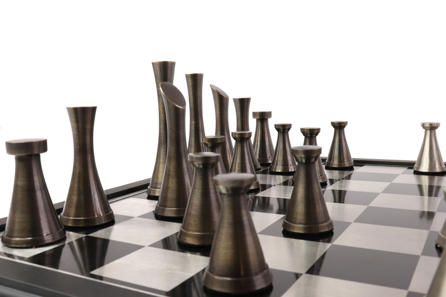 playminds 21-Inch Large Luxury Metal Chess Set – Polished Brass & Silver Staunton"