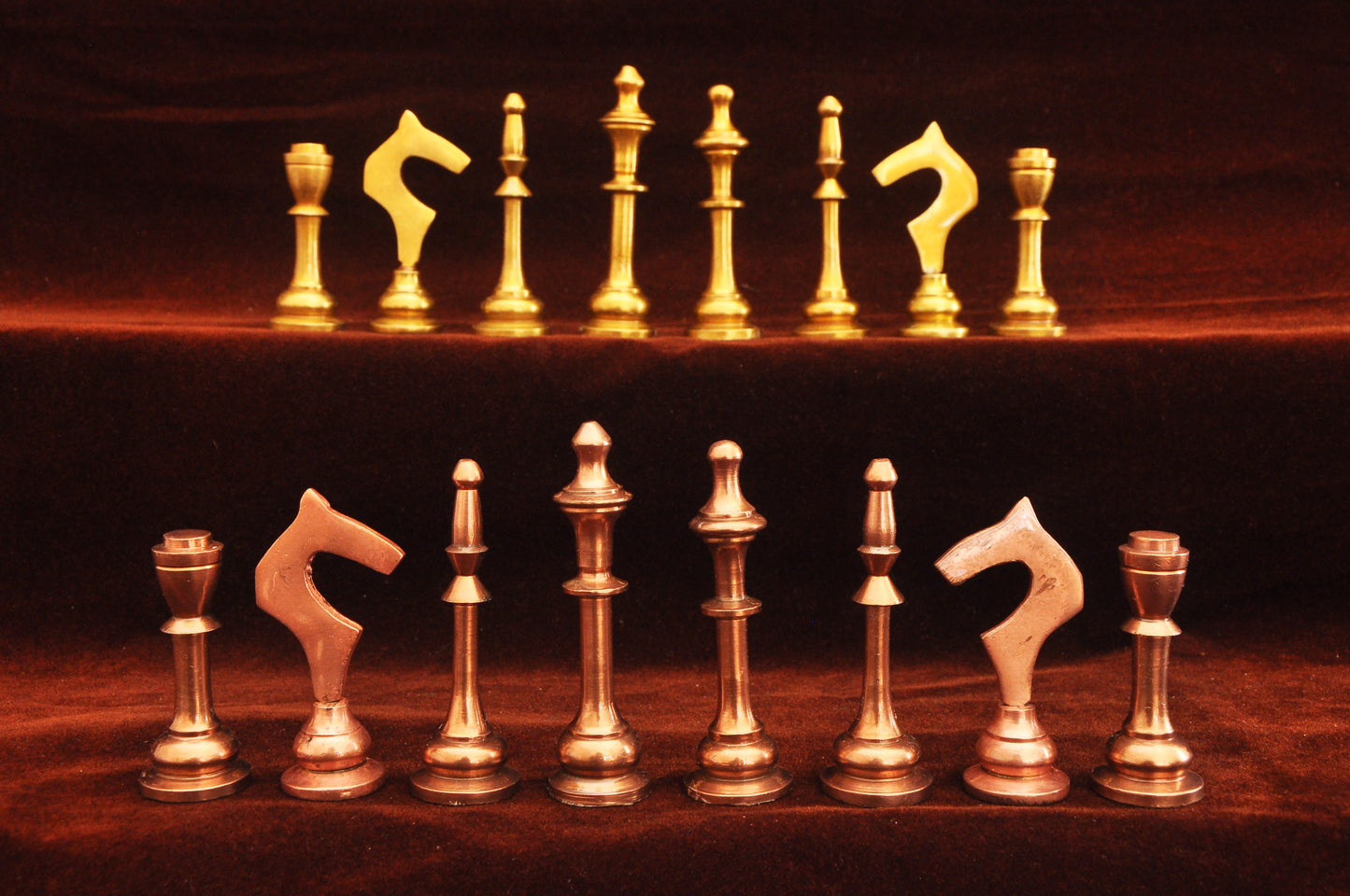 playminds Luxury Two-Tone Metal Staunton Chess Set | Polished Brass & Chrome