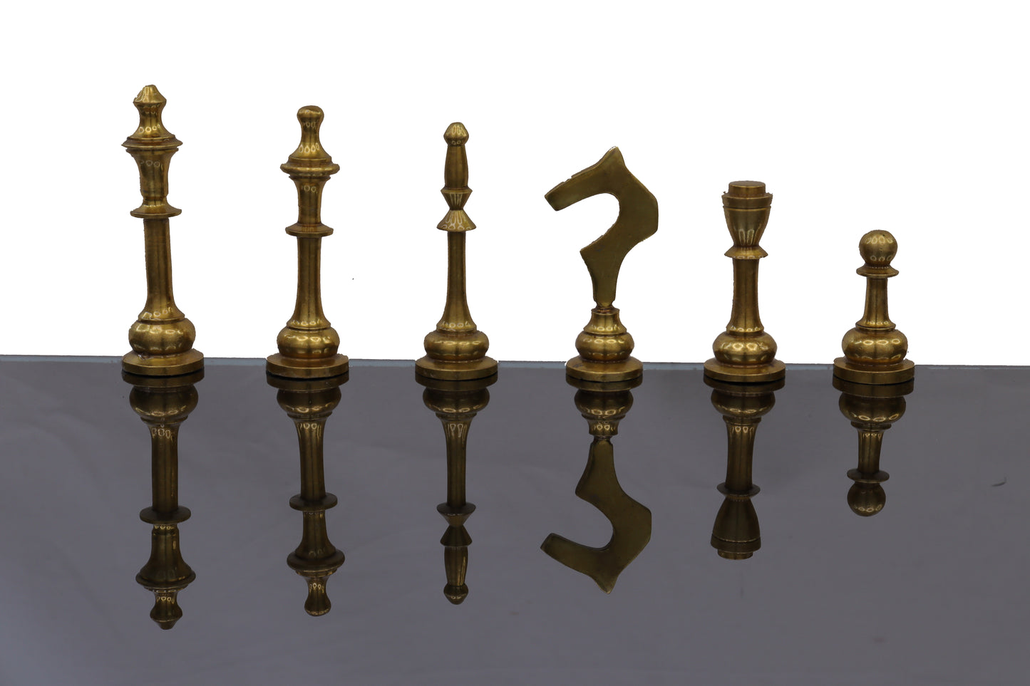 playminds Luxury Two-Tone Metal Staunton Chess Set | Polished Brass & Chrome