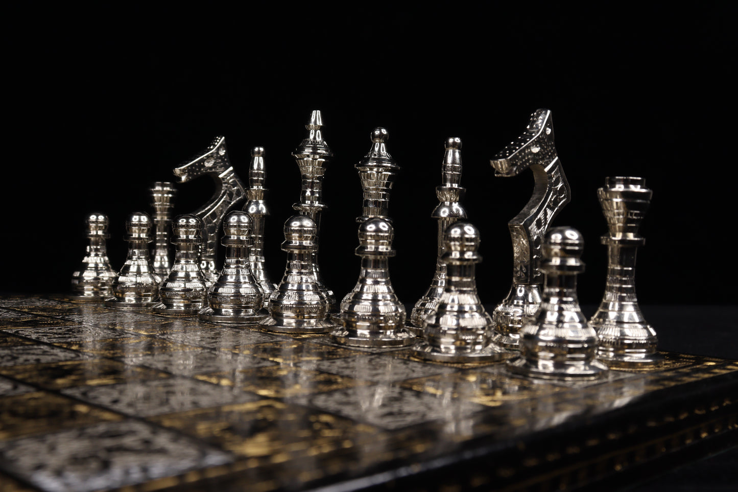 playminds Hand-Etched Silver & Black Metal Chess Set