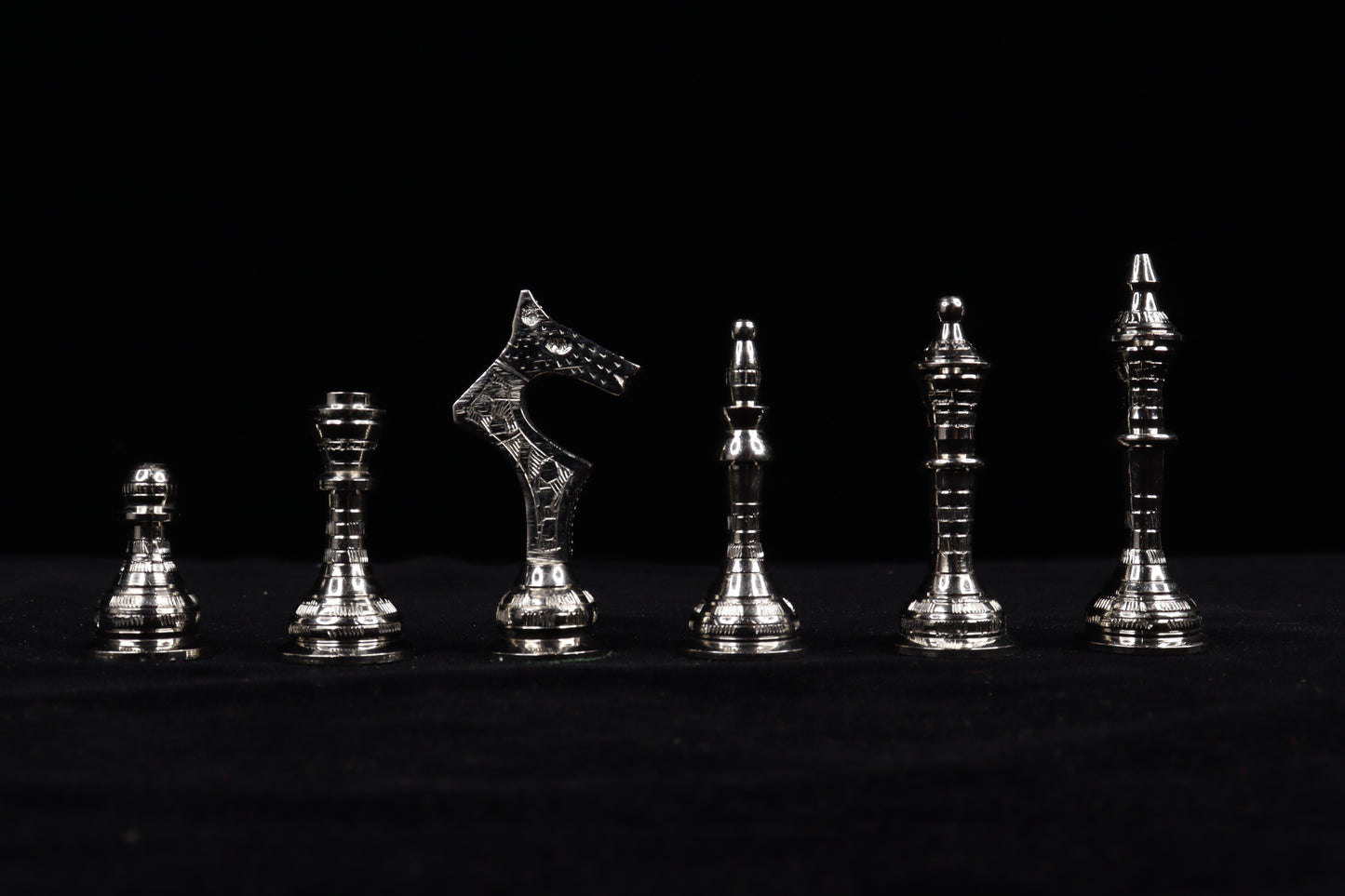 playminds Hand-Etched Silver & Black Metal Chess Set